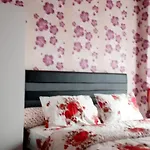 Sewa Harian Apartemen Puri Park View